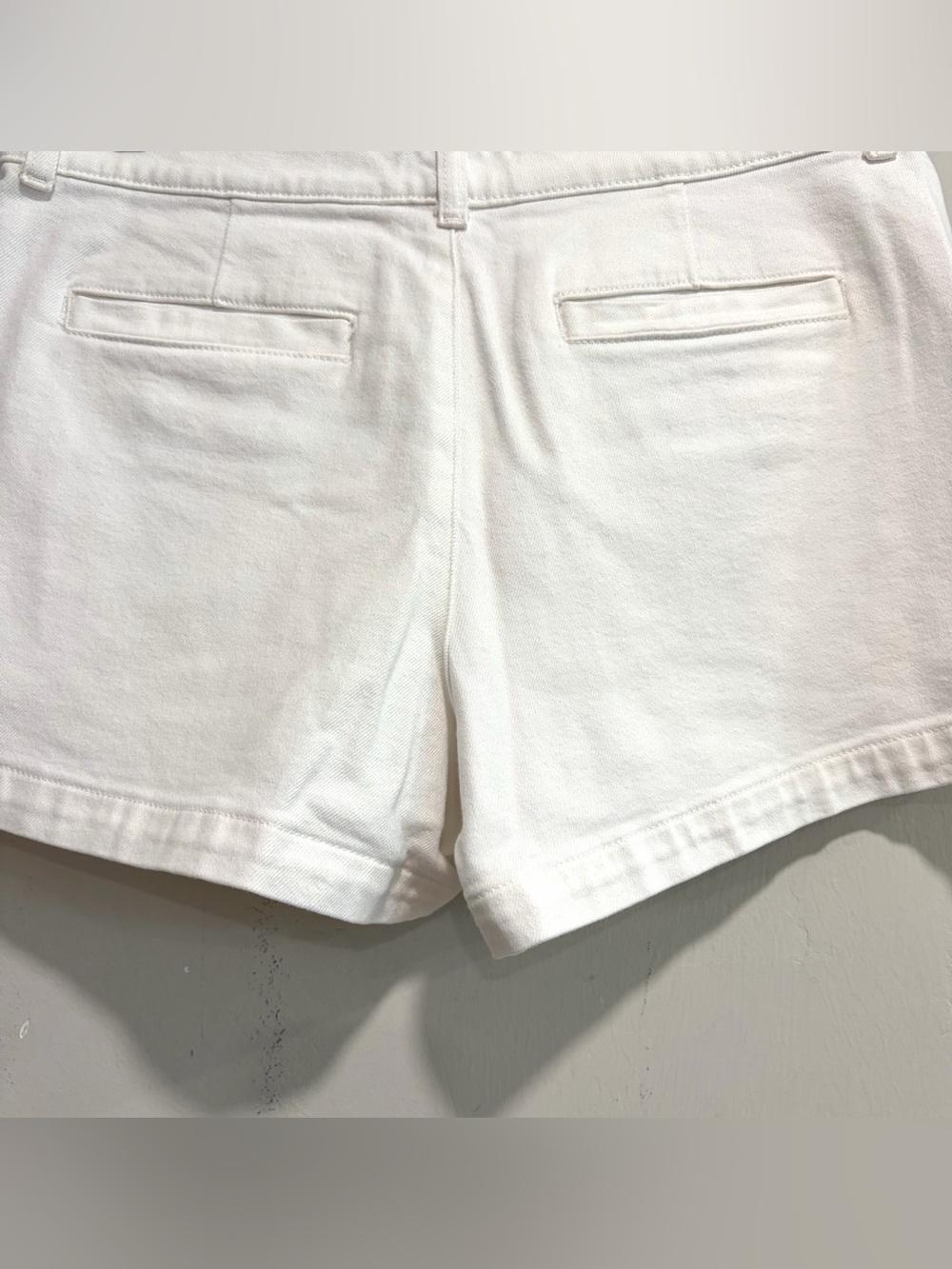 J.Crew Patch Pocket Mid Rise Jean Shorts - Picture 7 of 9